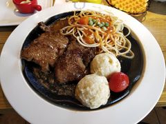 -豪客来牛排(人民东路店)