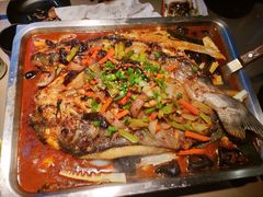 -鸣记脆皮烤鱼·海鲜烤鱼(亿合城店)