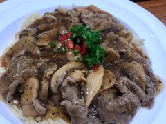 黑椒磨菇牛肉意大利面-小泉居(水坑尾店 )