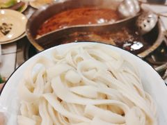 手擀面-龙奎老牛市井火锅