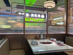 -洪氏嗨捞·广东猪肚鸡·椰子鸡火锅(西咸万象城店)