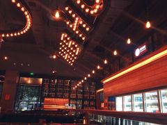 -HIB HUB公社(解放西路店)