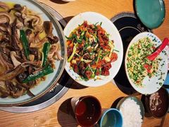 -吃饭皇帝大·土家民族菜(武陵源店)