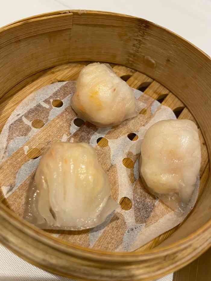 粤珍轩(含光店)-"服务还是很棒!菜品味道很不错.「生煎包」.