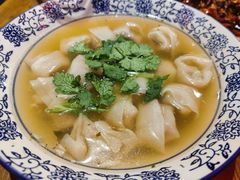 清汤抄手-歌乐人家·辣鸡酒馆(国贸店)
