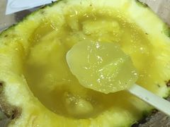 -志龙皇冠吃货椰子铺