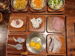-银米·云南传统过桥米线(双廊黑金冠店)