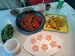 -肥肥虾庄·金牌油焖大虾(沙湖店)