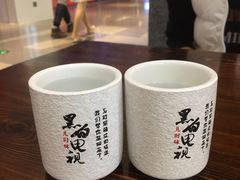 -黑白电视长沙小吃(美林M·LIVE天地东座店)