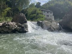 -江南大峡谷军事漂流