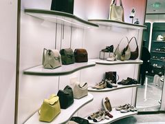 -BeLLE 百丽(上海月星环球港店)