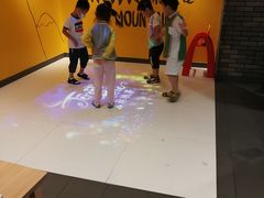 -麦当劳(欧亚大观商都店)