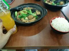 -峰味香.酱香米线.黄焖鸡(定西路店)