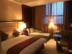 -锦龙国际酒店(天津奥体中心华苑地铁站店)