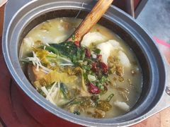 -周鱼小馆石锅酸菜鱼(活力汇店)