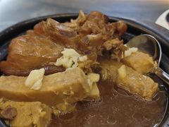 猪脚芋头煲-聪辉同安老美食饭店(大元路店)