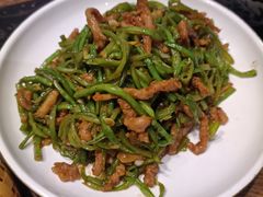 扁豆肉丝-娄三少春饼·烤鸭(合生汇购物中心店)
