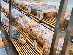 -苹果花园(南泉路店)