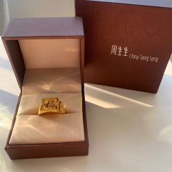 -周生生Chow Sang Sang(新世界店)