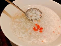 -醉辉皇上海之巅(上海中心大厦店)