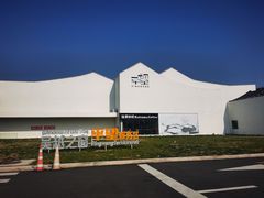 -平望服务区·停车场