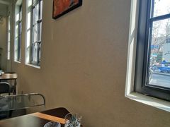 -Fridi Patisserie Cafe