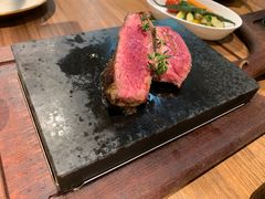 -Erman岩烧牛排(虹桥南丰城店)