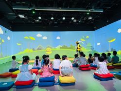 -小鸡哆哆故事屋·儿童乐园(嘉里城店)