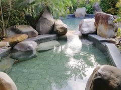 -水底山庄园温泉
