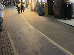 -观音桥步行街