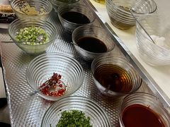 -荣吉招牌自助骨头锅(顾乡店)