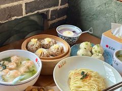 -鑫震源·苏式大虾生煎(山塘街店)