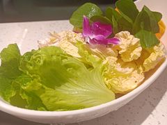 -三人行骨头王火锅(长寿店)