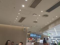 -奈雪的茶(中华广场店)
