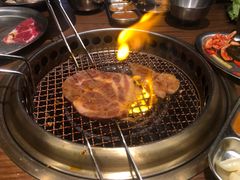 -一品诚记烤肉(大连柏威年购物中心店)
