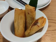 六月黄蟹粉春卷-苏小柳点心·手作小笼包(新街口分院店)