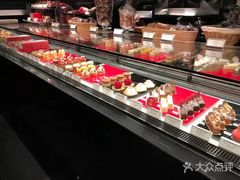 -Salon de The de Joel Robuchon(外滩18号店)