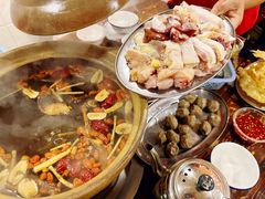 -威邵鸡煲(西华路总店)