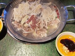 -老灶堂文创火锅(文艺路店)
