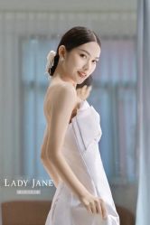 -Lady  Jane高端婚纱礼服馆