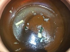-龙巢盱眙龙虾·牛蛙·烧烤宵夜(八卦岭店)