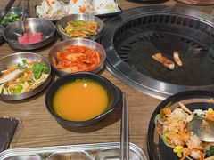 -香猪坊韩国烤肉专属门店(魏公村店)