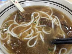 -小马牛肉面·牛骨熬制(南京博物院店)