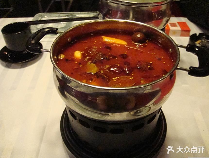 鼎中鼎澳门豆捞(共和新路店)麻辣小锅底图片 - 第2850张