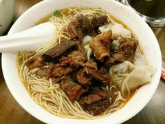 牛腩鲜虾肉雲吞面-七叔公面家(拱北口岸店)