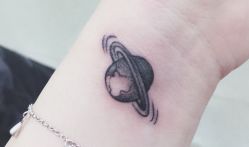 -SNOW TATTOO STUDIO