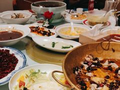 -渝信川菜 · 川味家常菜(财富购物中心店)