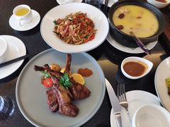 -OLD TREE老树咖啡·西餐厅(台山人工湖店)