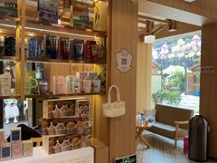-霸王茶姬(南强街店)
