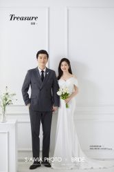 -雪中彩影婚纱摄影·微光艺术中心